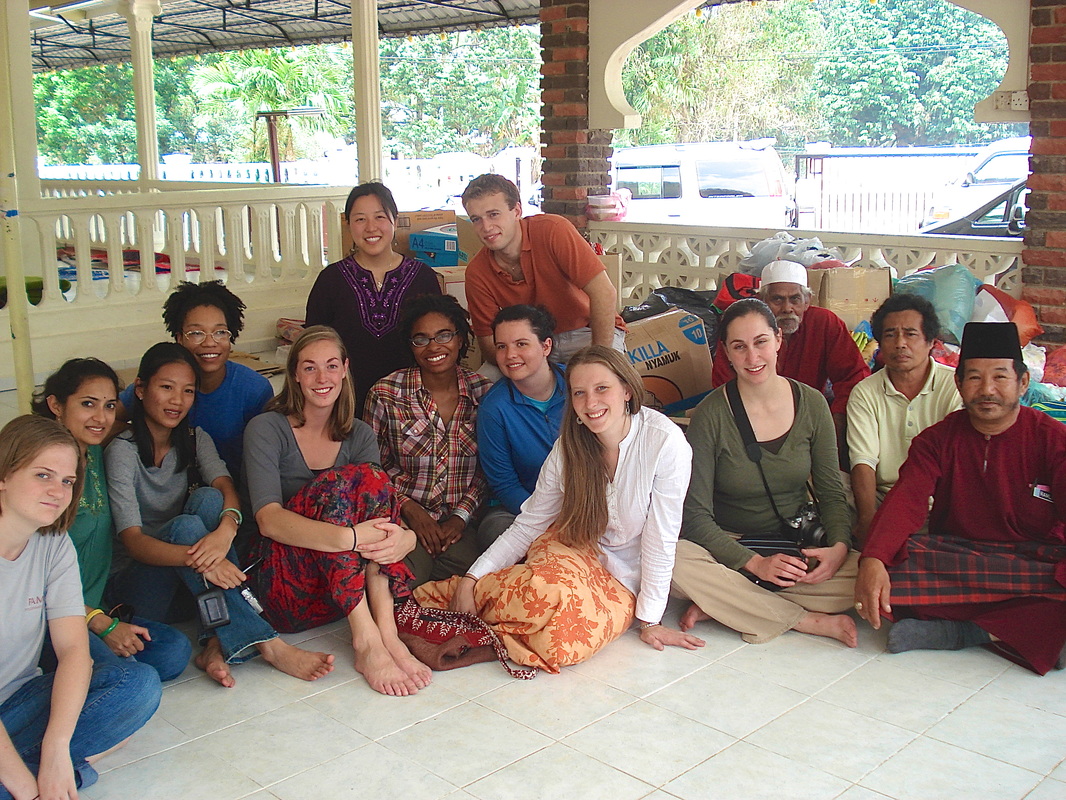 U.S. Fulbright English Teaching Assistants (2006-2007) visiting Johor, Malaysia.
